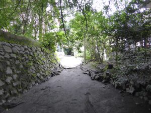 178 - July 5, (5) Kagoshima - Sakurajima - Kurokami Buried Shrine Gate
