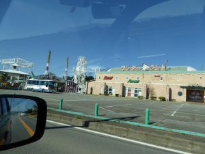 October 18, 2014 - (2) Way from Kanazawa to Tojinbo 009