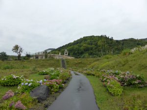 September 13, 2015 - (04) Toyako Volcano Science Museum Outside - 014
