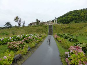September 13, 2015 - (04) Toyako Volcano Science Museum Outside - 023