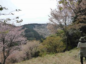 April-09-027