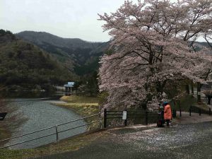 April-10-009
