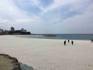 April-12-026