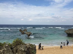 Okinawa171125 - (5) Heart Rock of Kouri - 26
