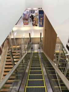 Okinawa171127 - (03) AEONMALL Okinawa Rycom - 1