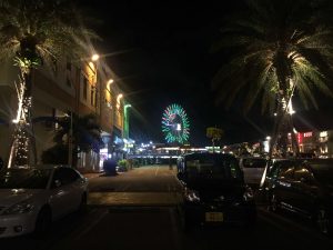Okinawa171127 - (09) Hanging Out and Dinner at American Village - 11