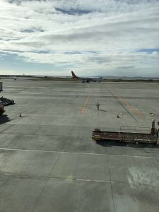 Okinawa171128 - (5) Waiting in Airport - 1