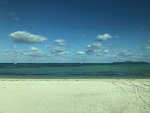 November 11, 2019 - (04) Taketomi - Kondoi Beach (Through Window) - 3 of 4